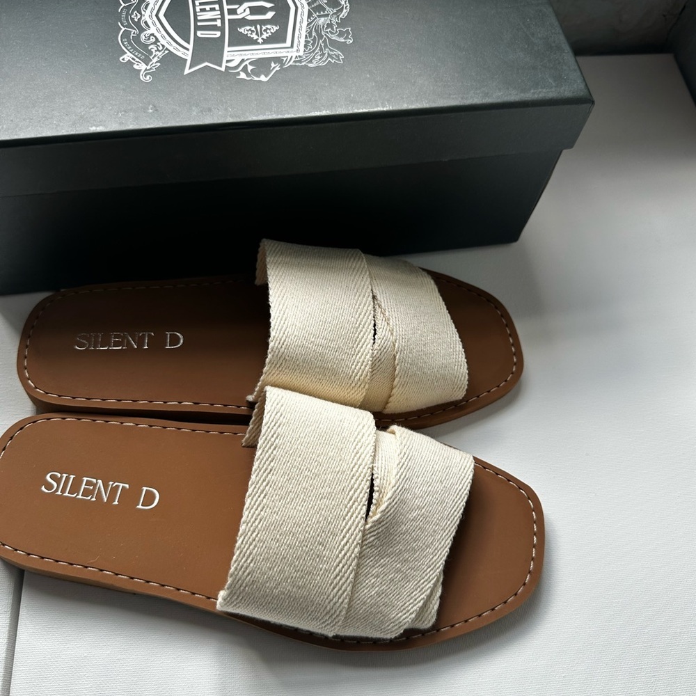 Anthropologie Silent D Canvas Slide Sandals Size … - image 2